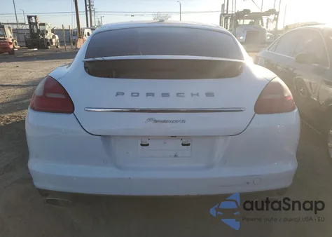 2012 Porsche Panamera 4 z USA, uszkodzony, nr VIN WP0AA2A70CL013973